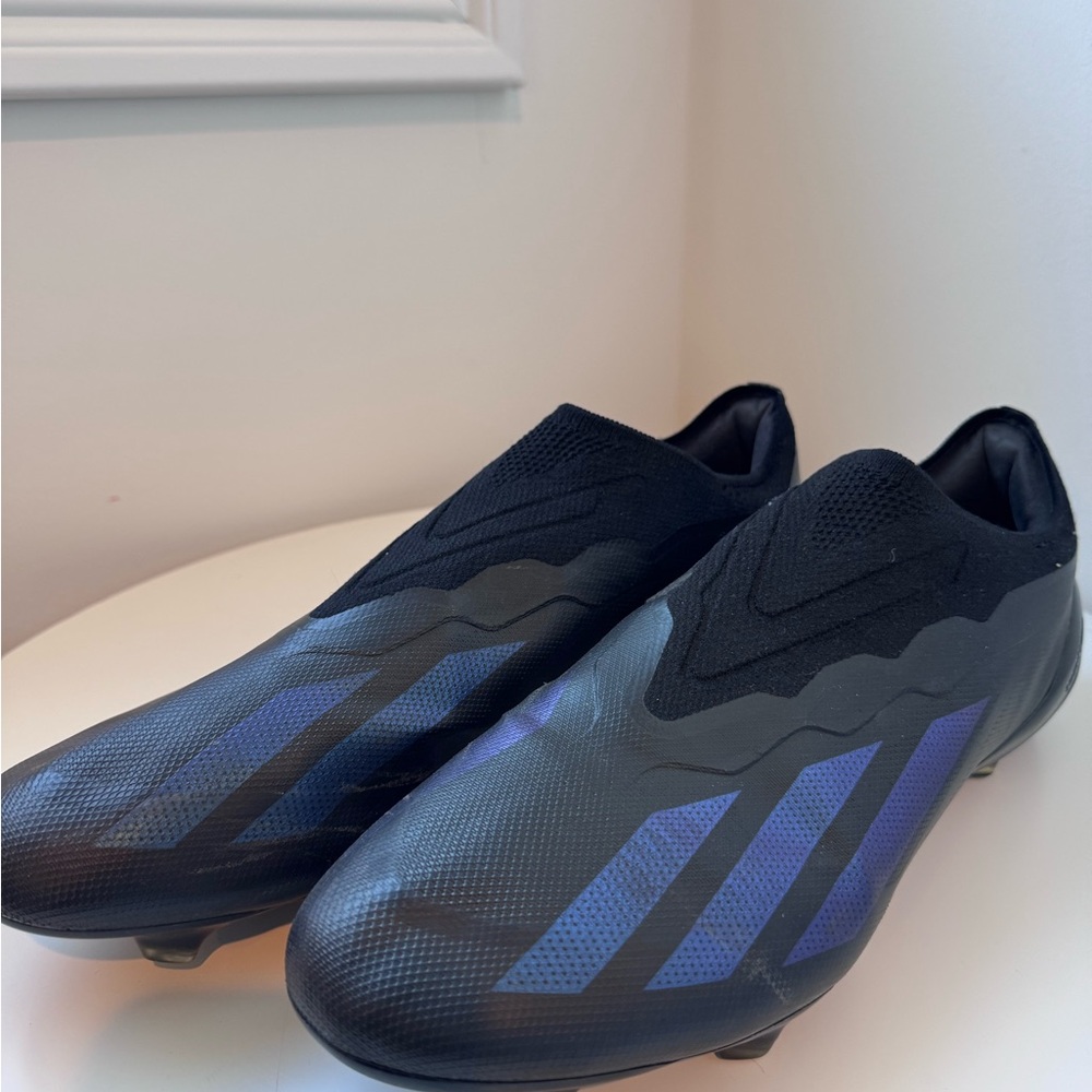 Adidas Crazy Fast Men's Black Soccer Cleats with Blue Accents - Size US 12.5